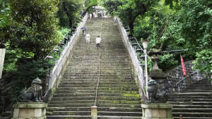 愛宕山・出世の石段（男階段）